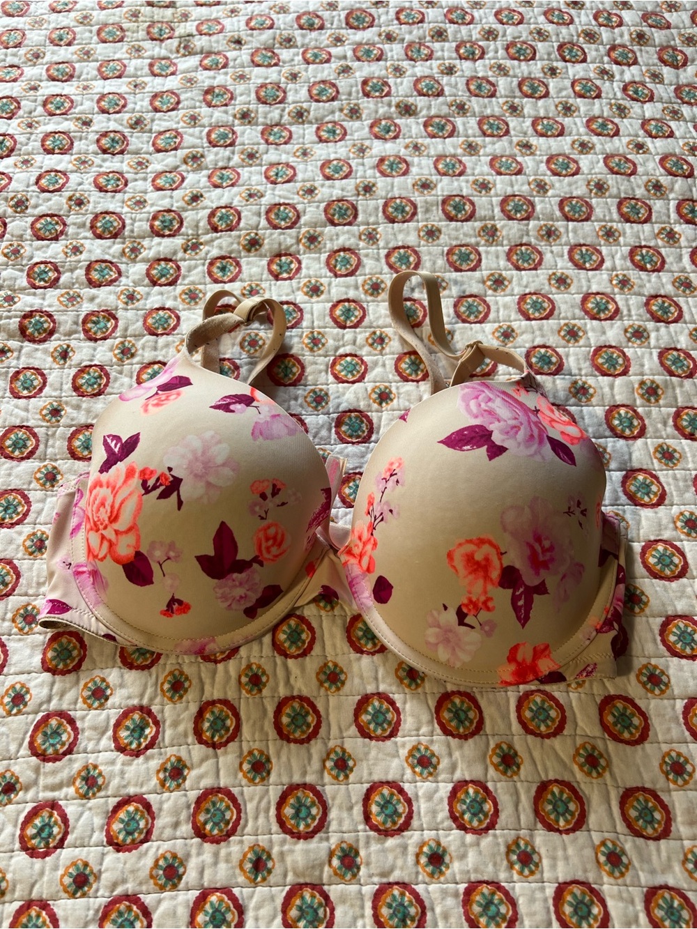 Victoria’s Secret PINK Floral Neon T Shirt Bra size 34DD